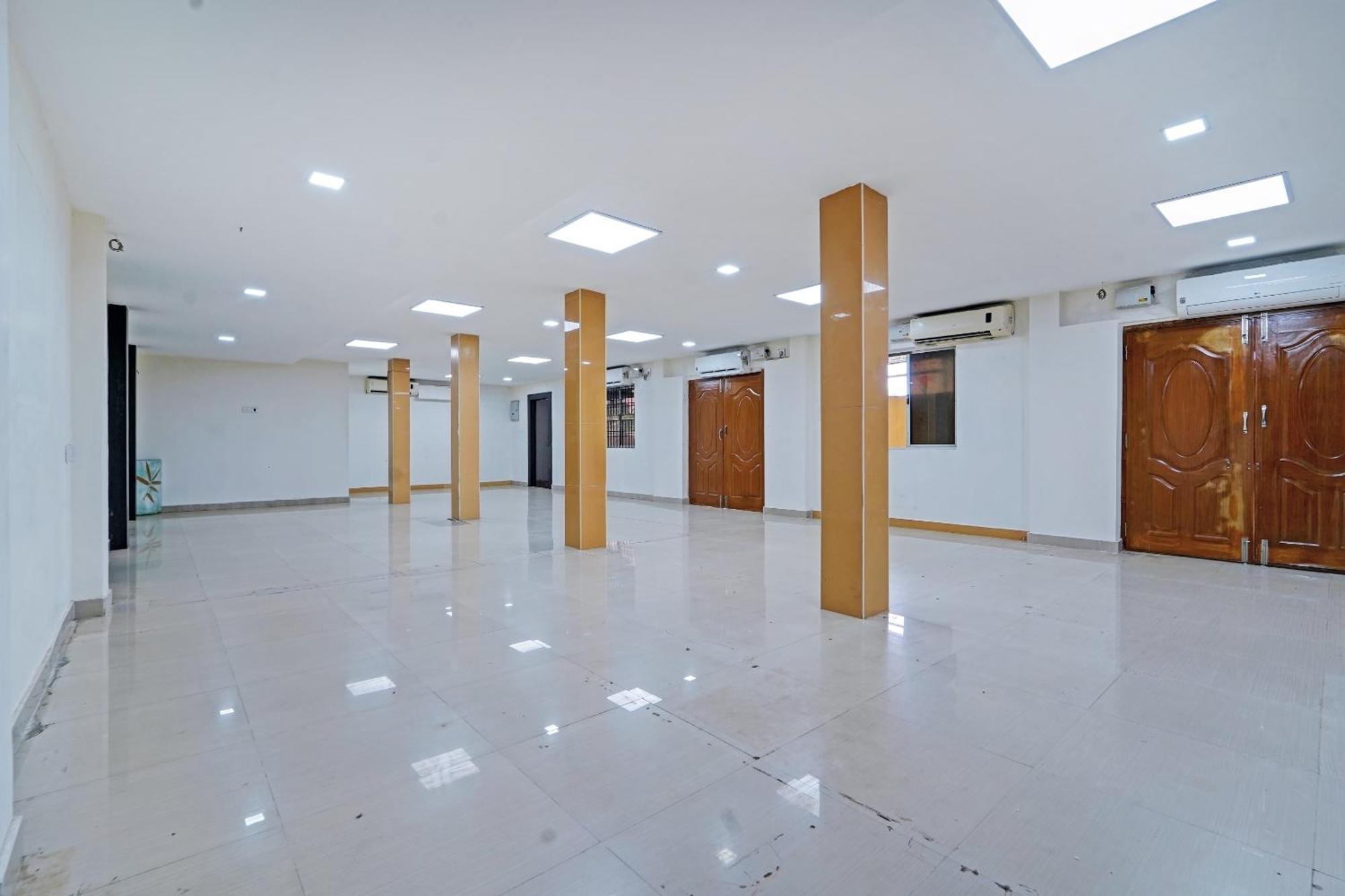 Hotel Collection O 81666 Cedar Chennai